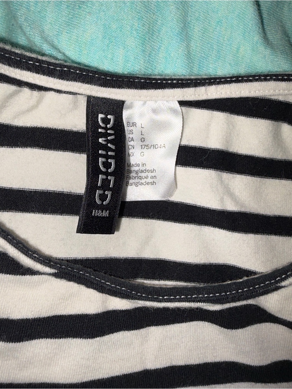 🎉 HOST PICK 🎉*WORN ONCE* H&M Large Black & White Striped High Neck Crop Tank - Picture 2 of 4